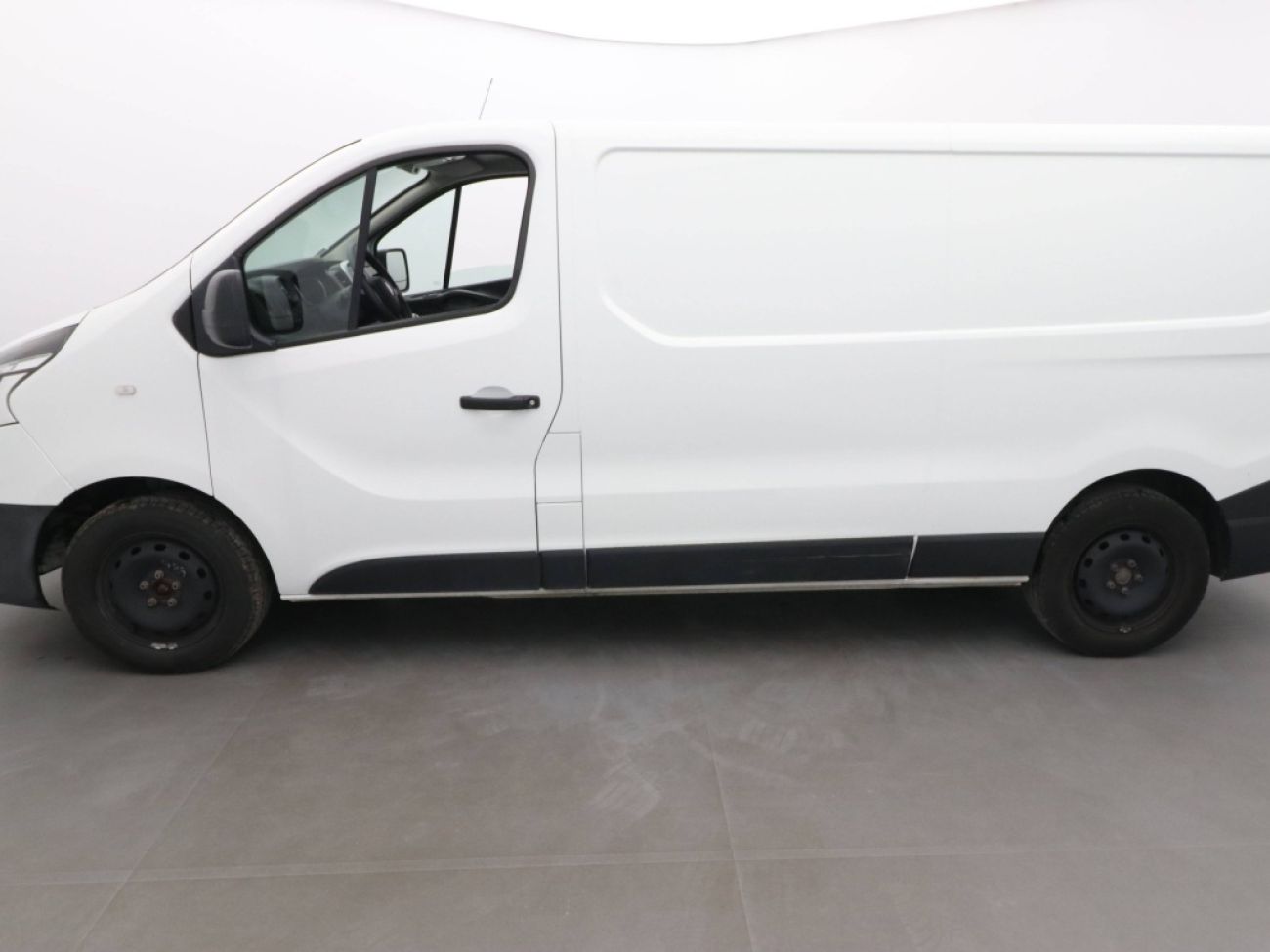 Mandataire RENAULT Trafic L2H1 1300 2.0 DCI 120CH GRAND CONFORT S&S E6