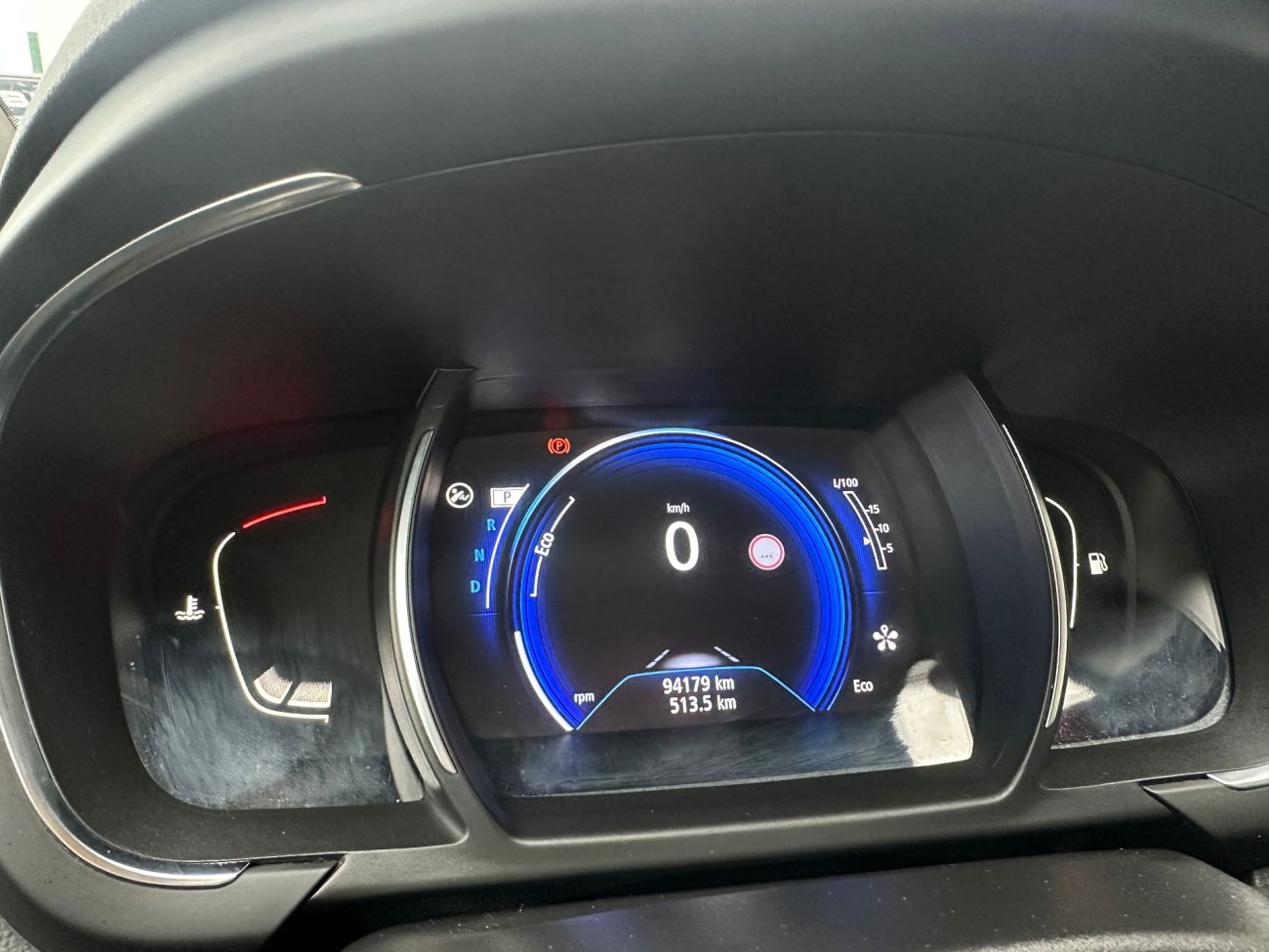 Mandataire RENAULT SCENIC IV dCi 160 Energy EDC Intens