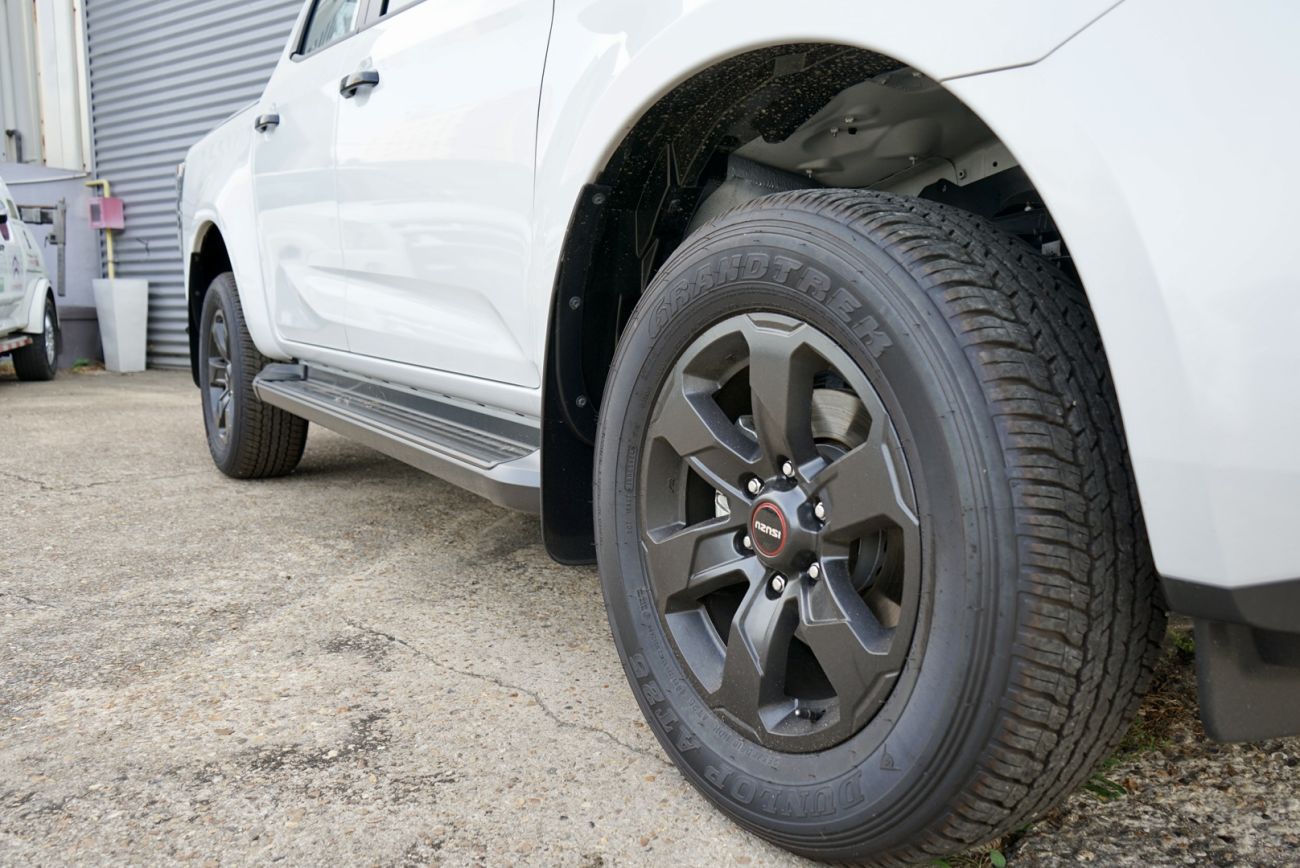 Mandataire ISUZU D-MAX CREW N60 NITRO SPORT 4X4 A/T 4 PLACES / PAS DE MALUS ECOLOGIQUE