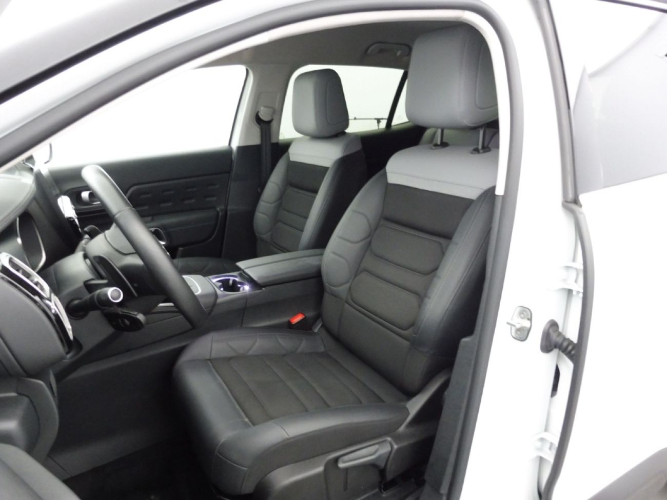 Mandataire Citroën C5 AIRCROSS 1.5 BLUEHDI 130CH MAX BOITE AUTOMATIQUE