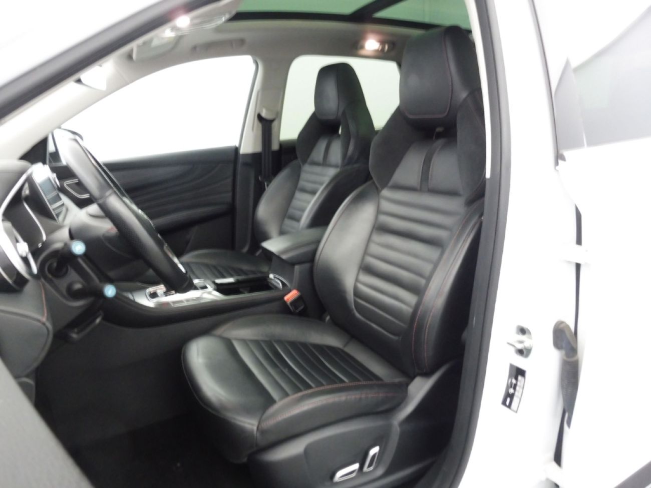 Mandataire MG HS 1.5 T-GDI 162 AT luxury