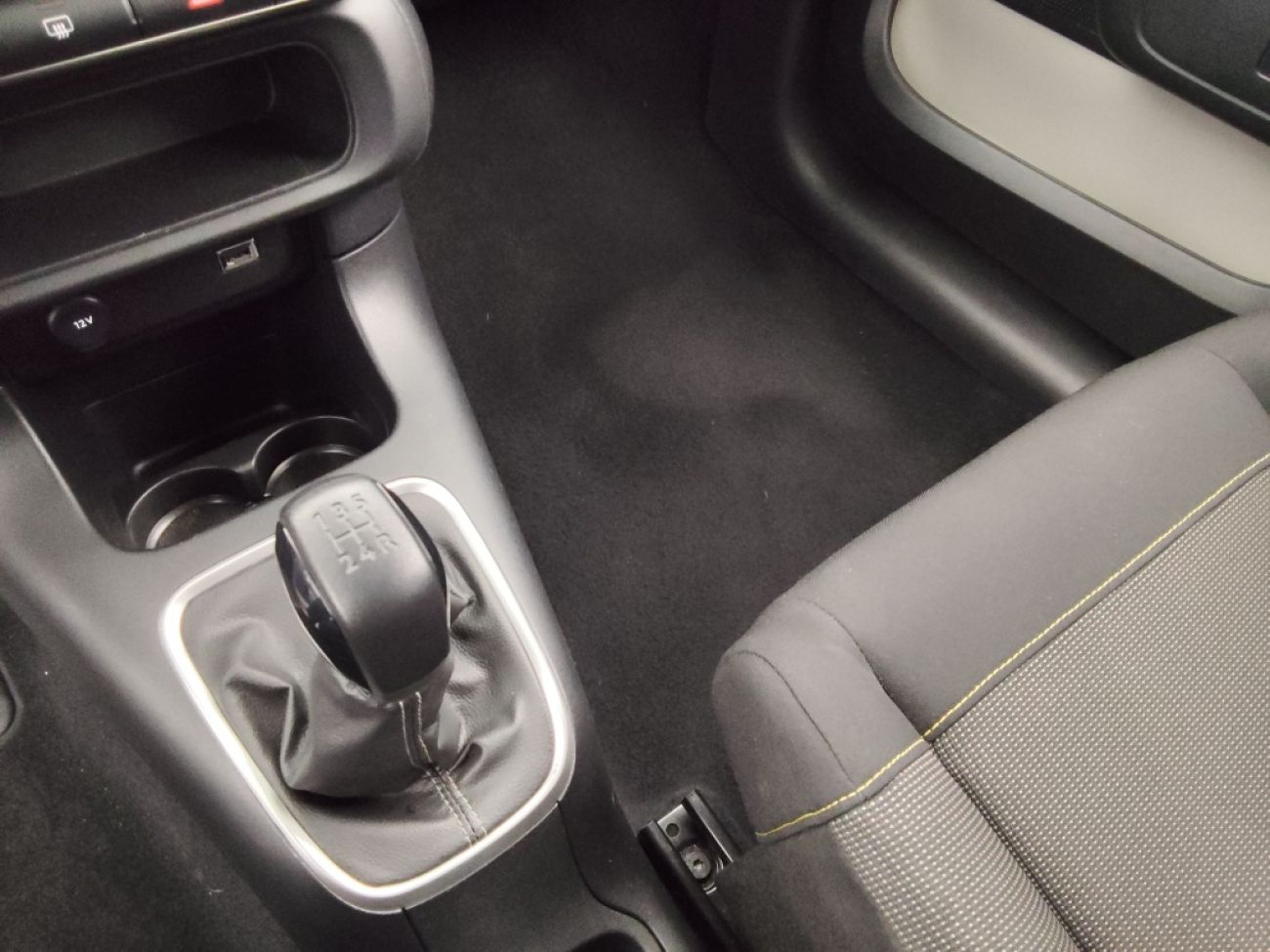 Mandataire Citroën C3 1.2 PURETECH 83CH S&S MAX