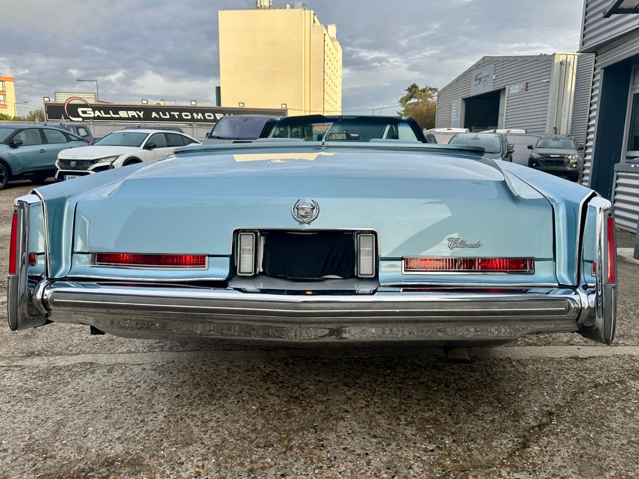 Mandataire CADILLAC ELDORADO CABRIOLET V8 500 CI 8.2