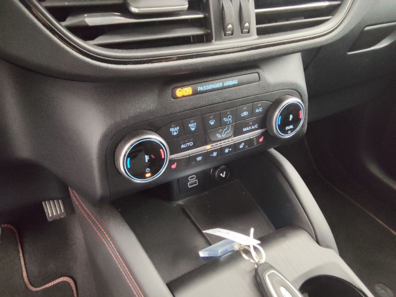 Mandataire Ford KUGA 2.0 TDCI 120CH ST-LINE POWERSHIFT