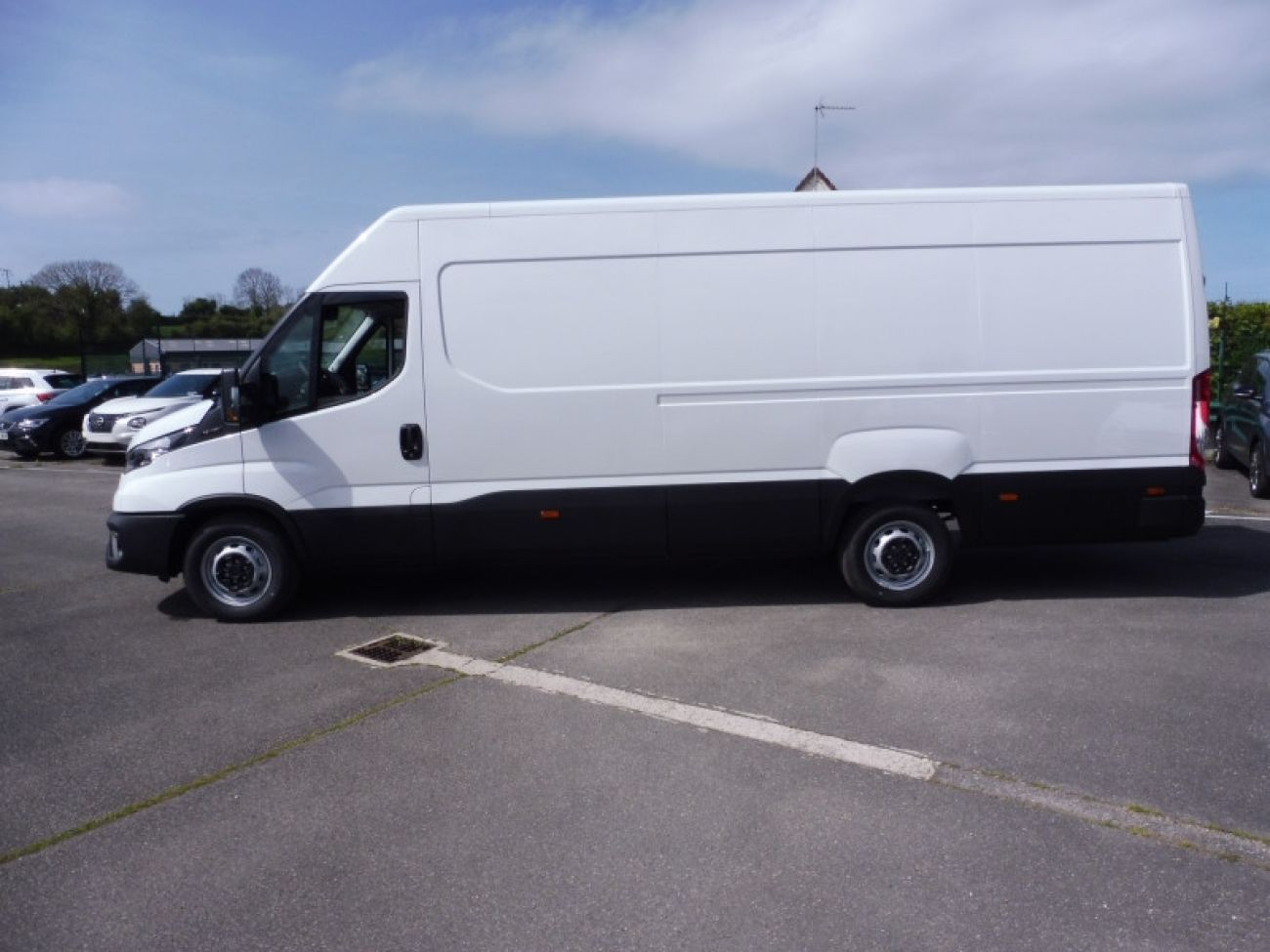 Mandataire IVECO Daily 35S18 3.0 V16 H2 180CV