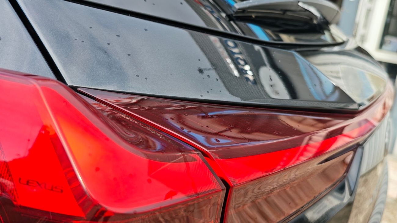 Mandataire LEXUS UX 250h 2WD Luxe