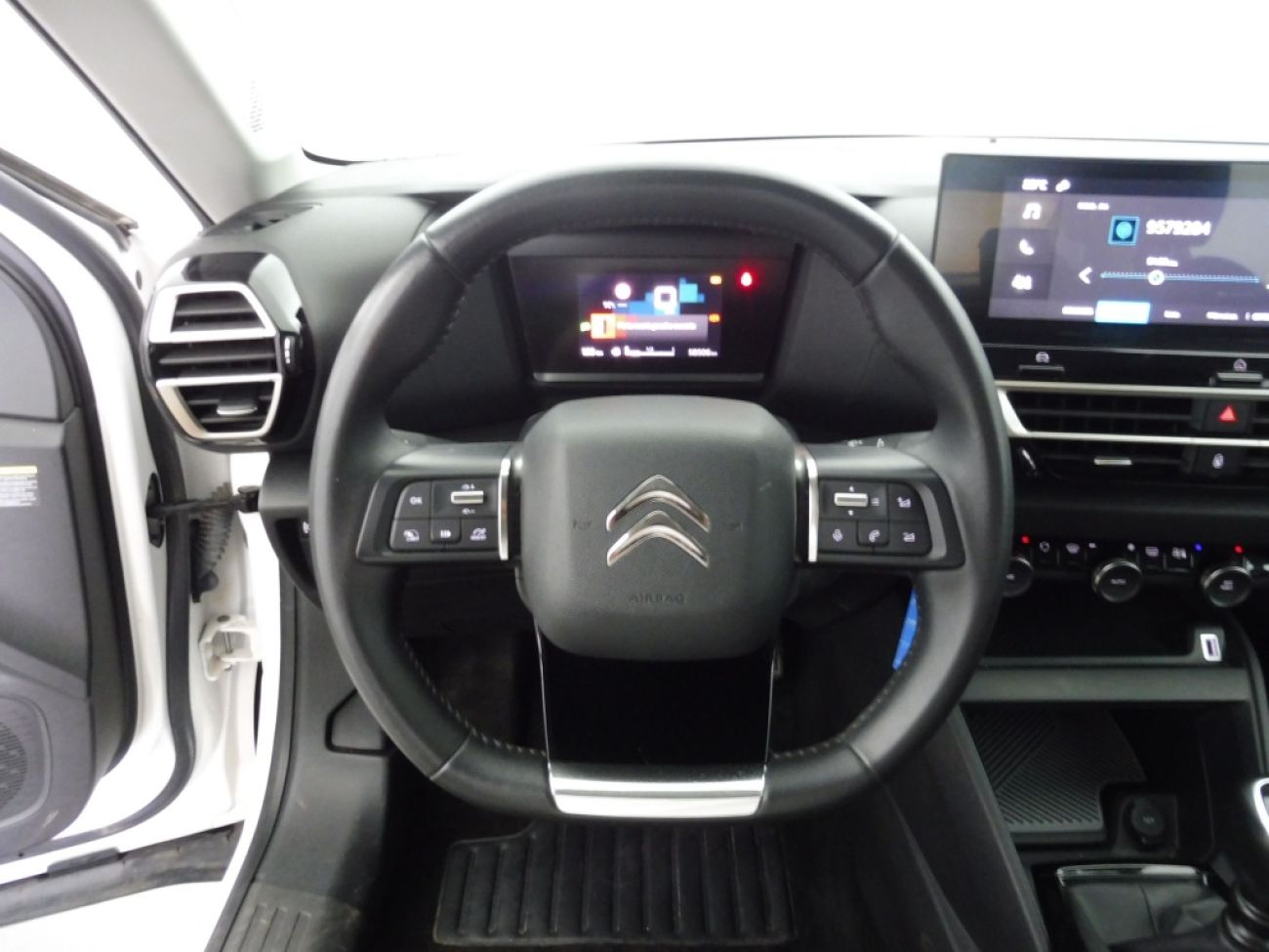 Mandataire Citroën C4 X 1.2 PURETECH 100 FEEL