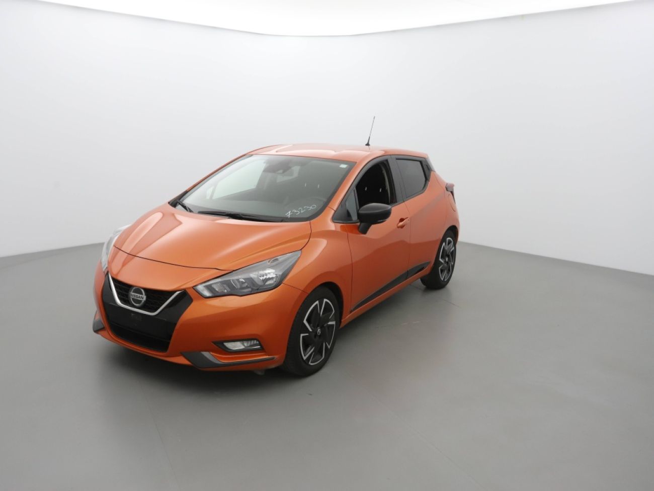 Mandataire NISSAN Micra 1.0 IG-T 92 XTRONICn-design