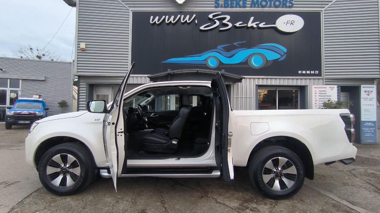 Mandataire ISUZU D-MAX N60 SPACE CAB 1.9 164 CH 4X4 BVA F