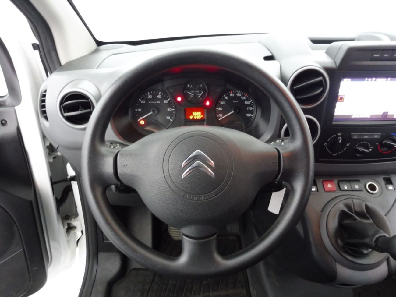 Mandataire Citroën Berlingo BLUEHDI 75CH CLUB