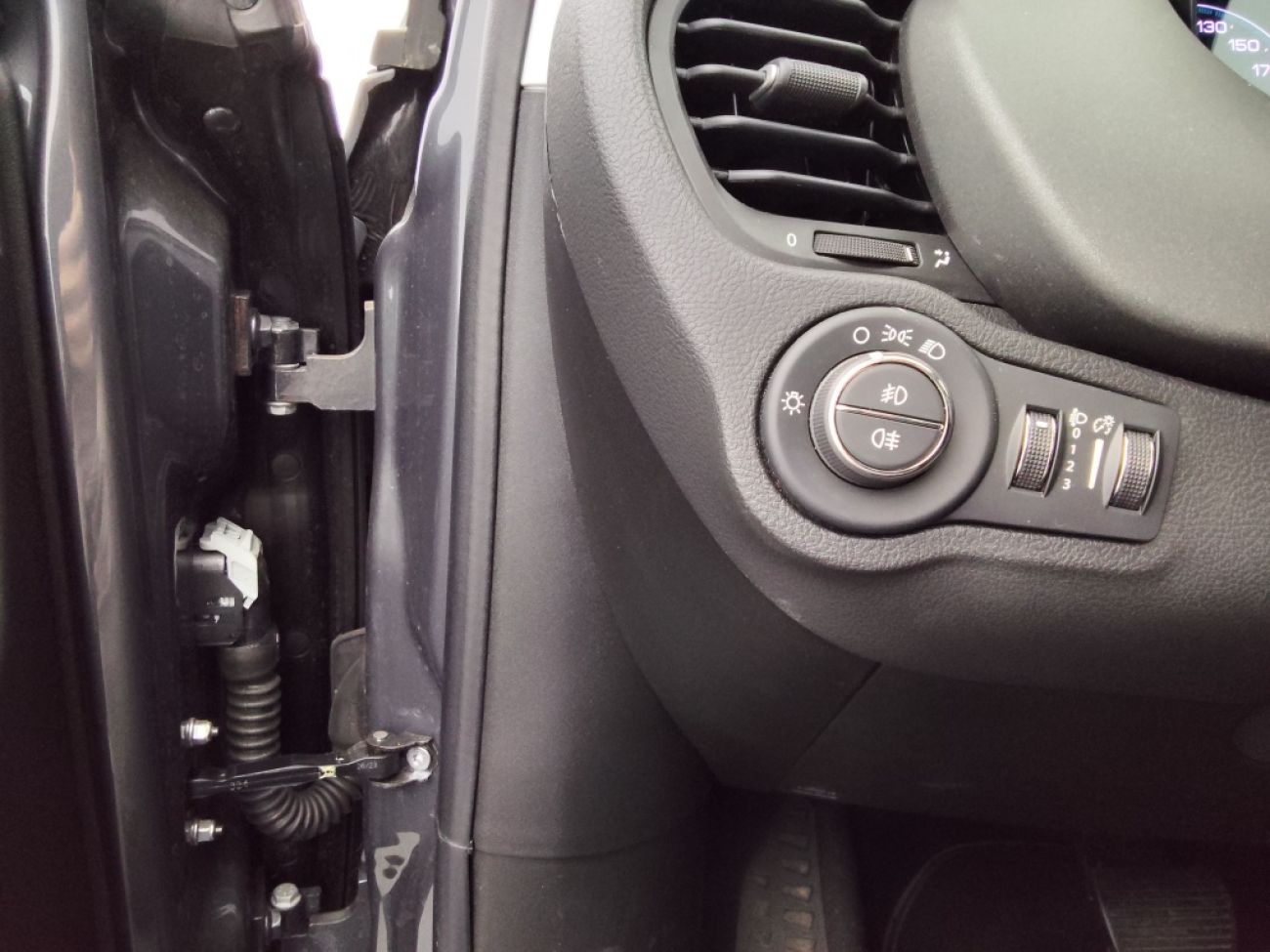 Mandataire FIAT 500X 1.5 FIREFLY TURBO 130CH S/S HYBRID PACK CONFORT DCT7