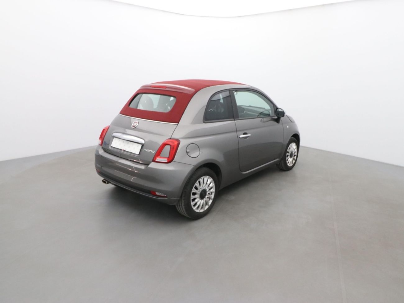 Mandataire FIAT 500C 1.0 70CH BSG S&S SERIE 1