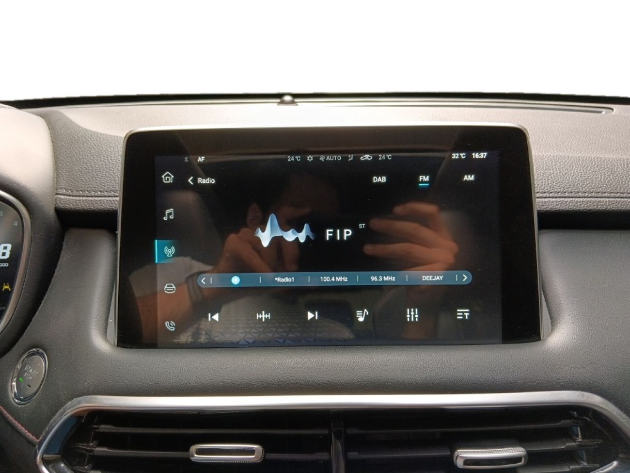 Mandataire MG HS 1.5 T-GDI 162 AT luxury