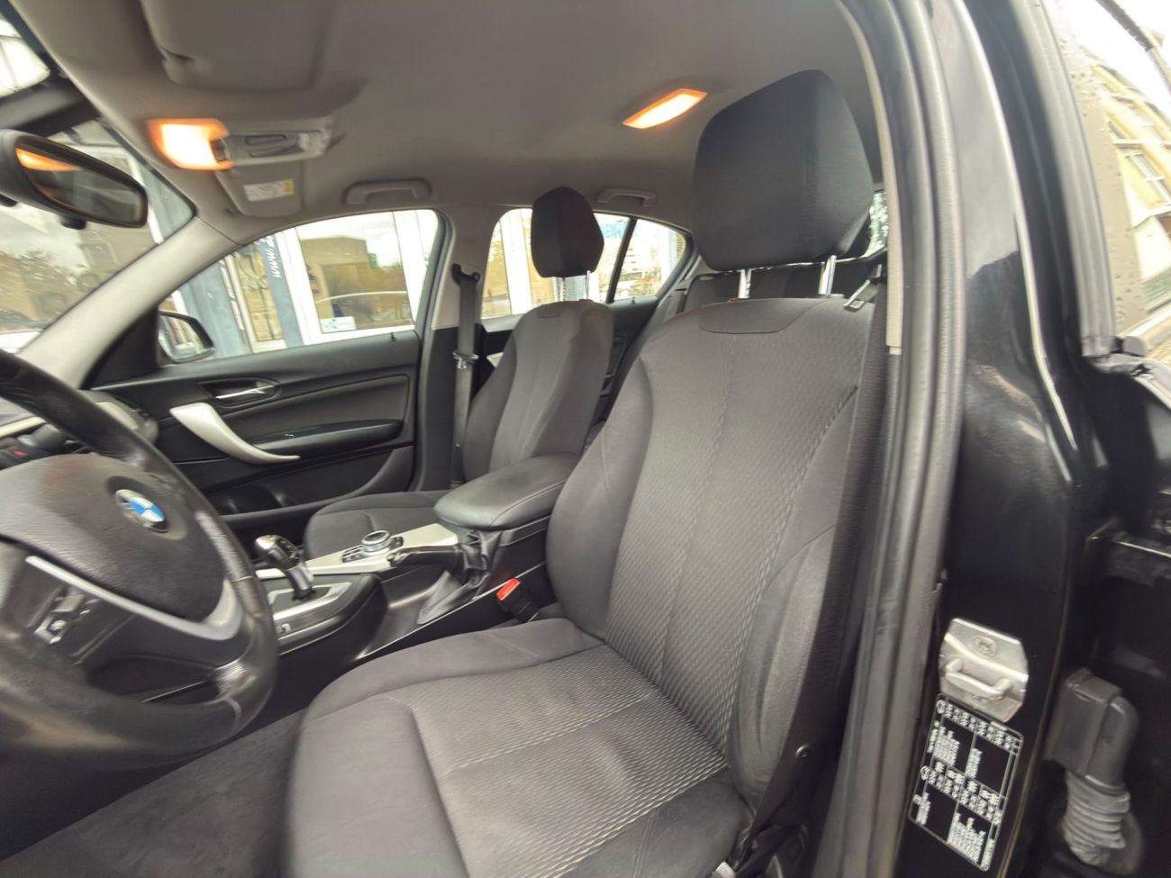Mandataire BMW SERIE 1 F20 LCI2 118i 136 ch BVA8 Lounge