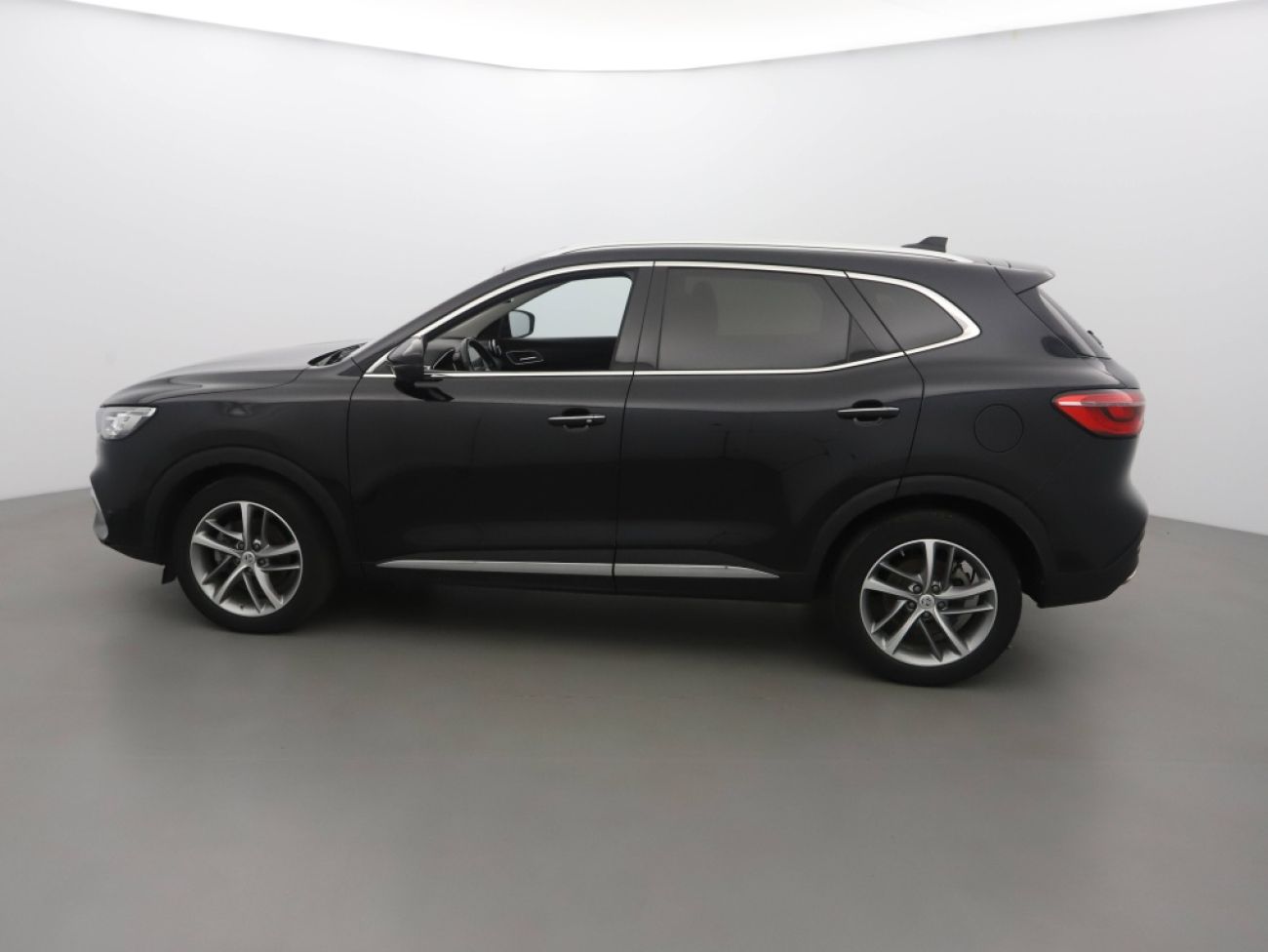 Mandataire MG HS 1.5 T-GDI 162 AT LUXURY