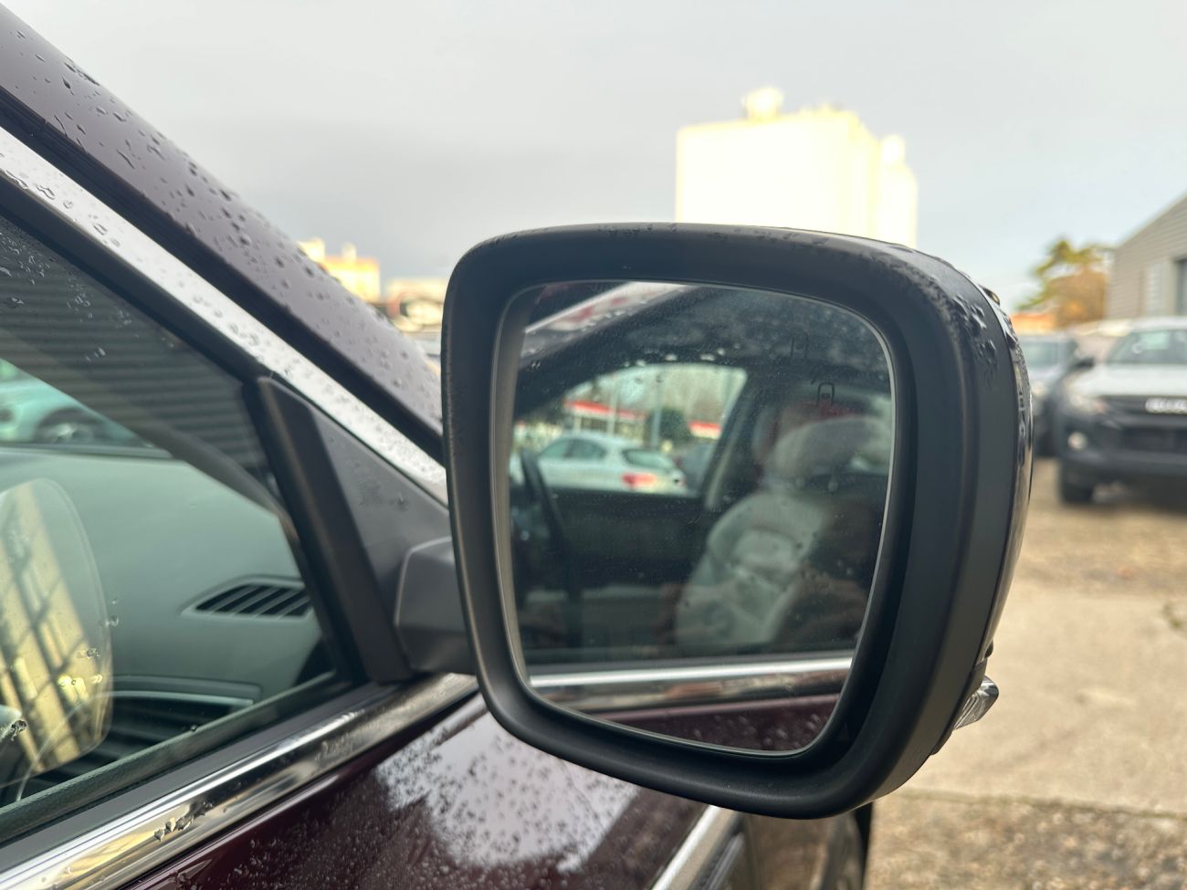 Mandataire RENAULT KOLEOS Tce 160 EDC Initiale Paris