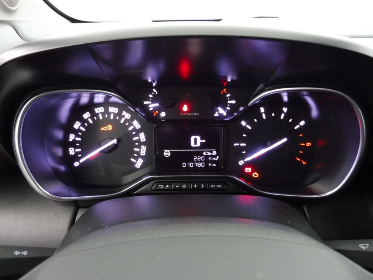 Mandataire Citroën C3 AIRCROSS 1.2 PURETECH 110CH SHINE