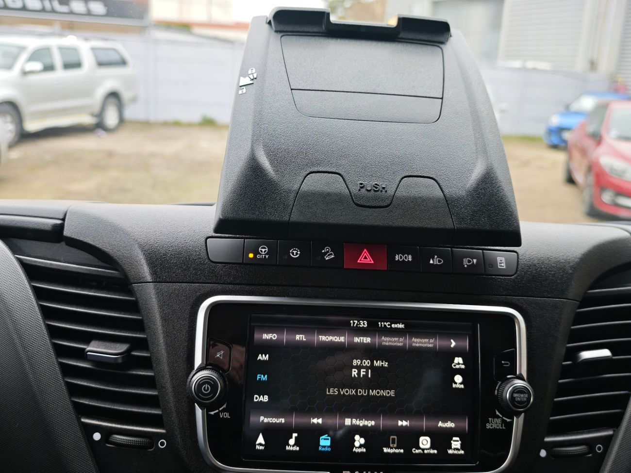 Mandataire IVECO DAILY FOURGON 35 C 21 HA8 FOUR OPE ADVANCE CONNECT HI-MATIC DELIVERY URBAN