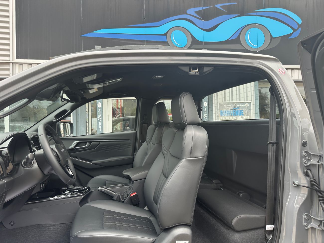 Mandataire ISUZU D-MAX SPACE NITRO SPORT 2.2 A/T 4x4 MY2026 Euro6e-bis