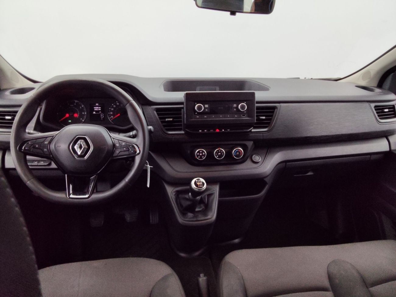 Mandataire RENAULT Trafic Passenger L2 2.0 BLUE DCI 150CH S&S ZEN 9 PLACES