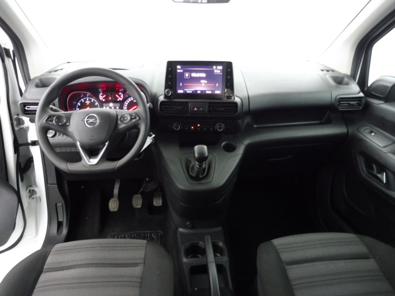 Mandataire Opel COMBO LIFE L1H1 1.5 D 100CH EDITION BVM6