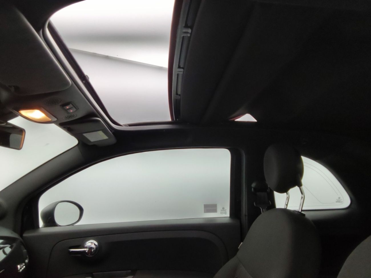 Mandataire FIAT 500C 1.0 70CH BSG SERIE 1