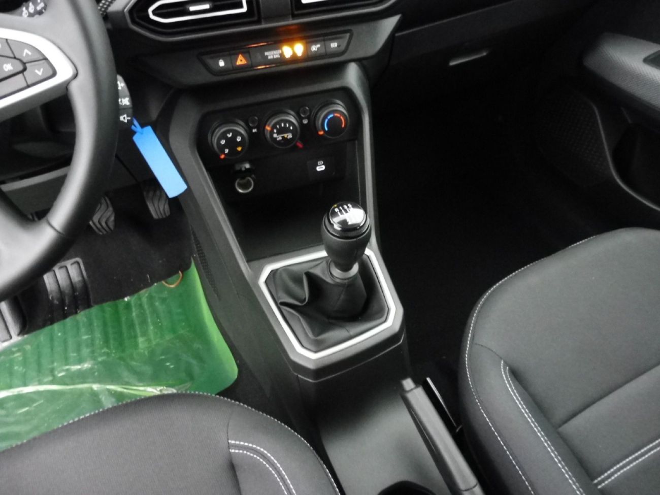 Mandataire Dacia Jogger 1.0 ECO-G 100CH EXPRESSION 7 PLACES -24