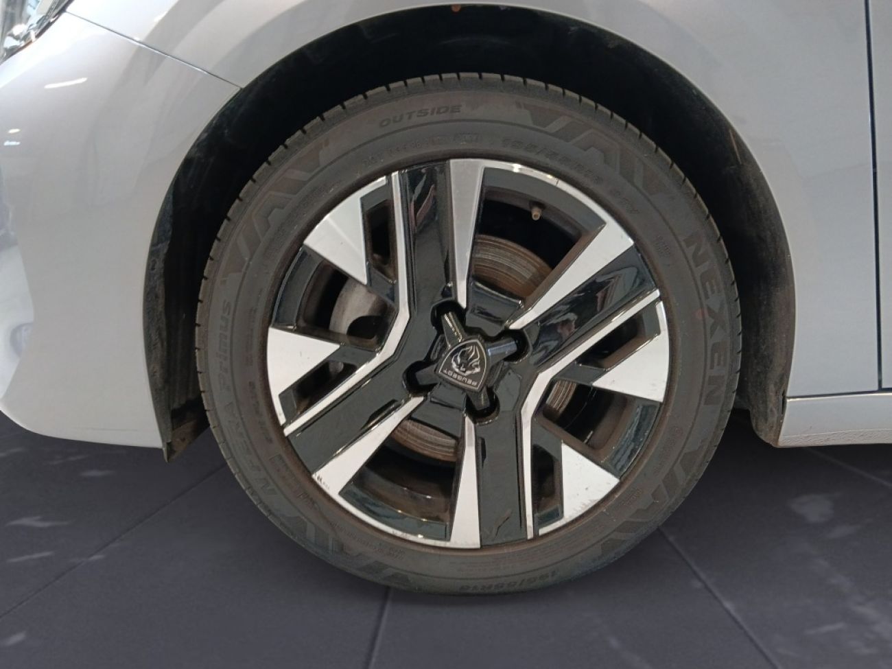 Mandataire PEUGEOT 208 1.2 100CH S&S ALLURE