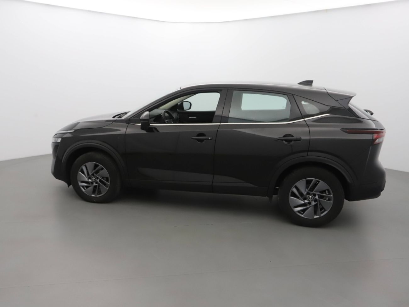 Mandataire NISSAN Qashqai 1.3 DIG-T 140 MHEVacenta