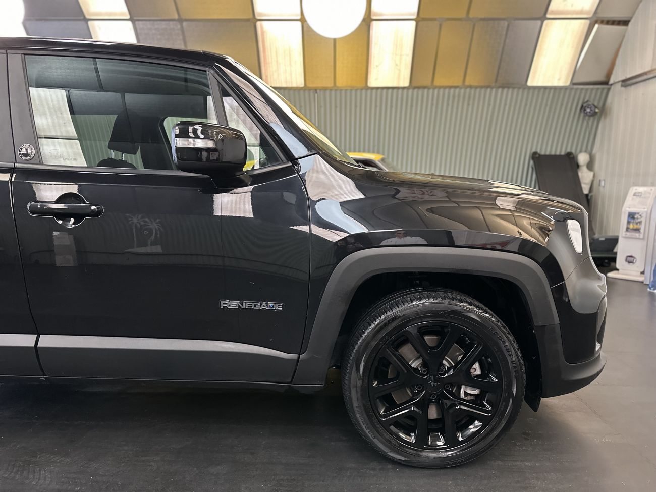 Mandataire Jeep RENEGADE 1.3 Turbo T4 190 ch PHEV AT6 4xe eAWD Brooklyn Edition