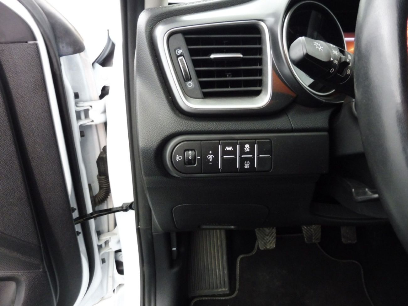 Mandataire Kia Ceed 1.0 T-GDI 100edition 7