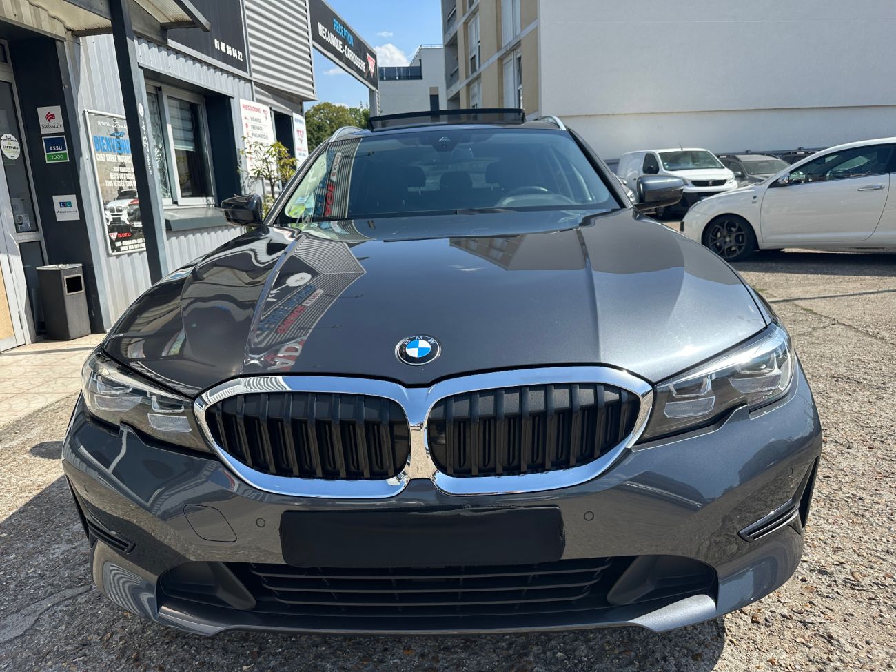 Mandataire BMW SERIE 3 TOURING G21 Touring 320d xDrive 190 ch BVA8 Lounge toit pano jtes 18