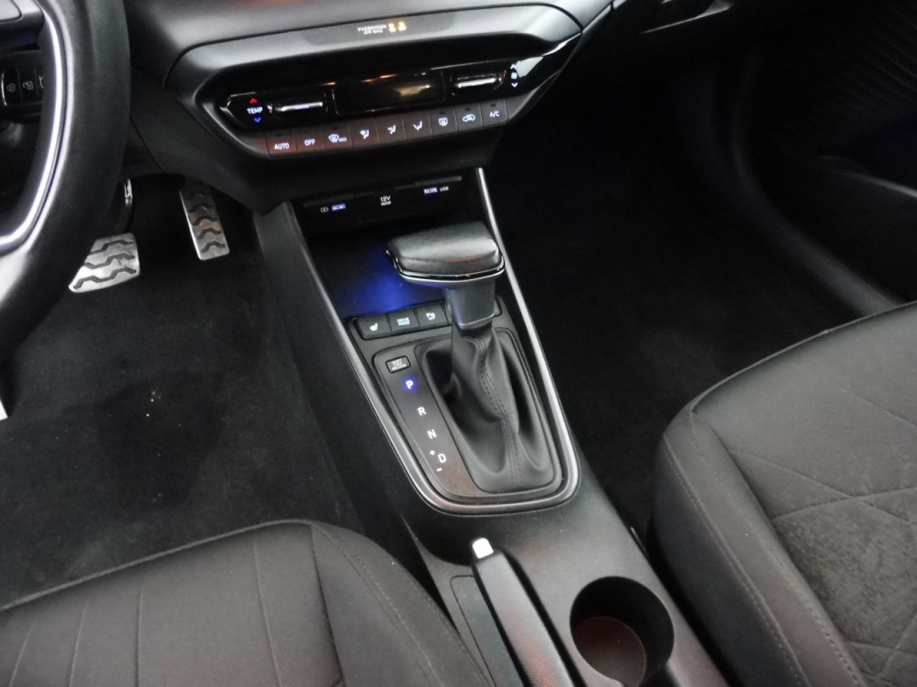 Mandataire Hyundai Bayon 1.0 T-GDI 100CH HYBRID 48V TECNO DCT-7