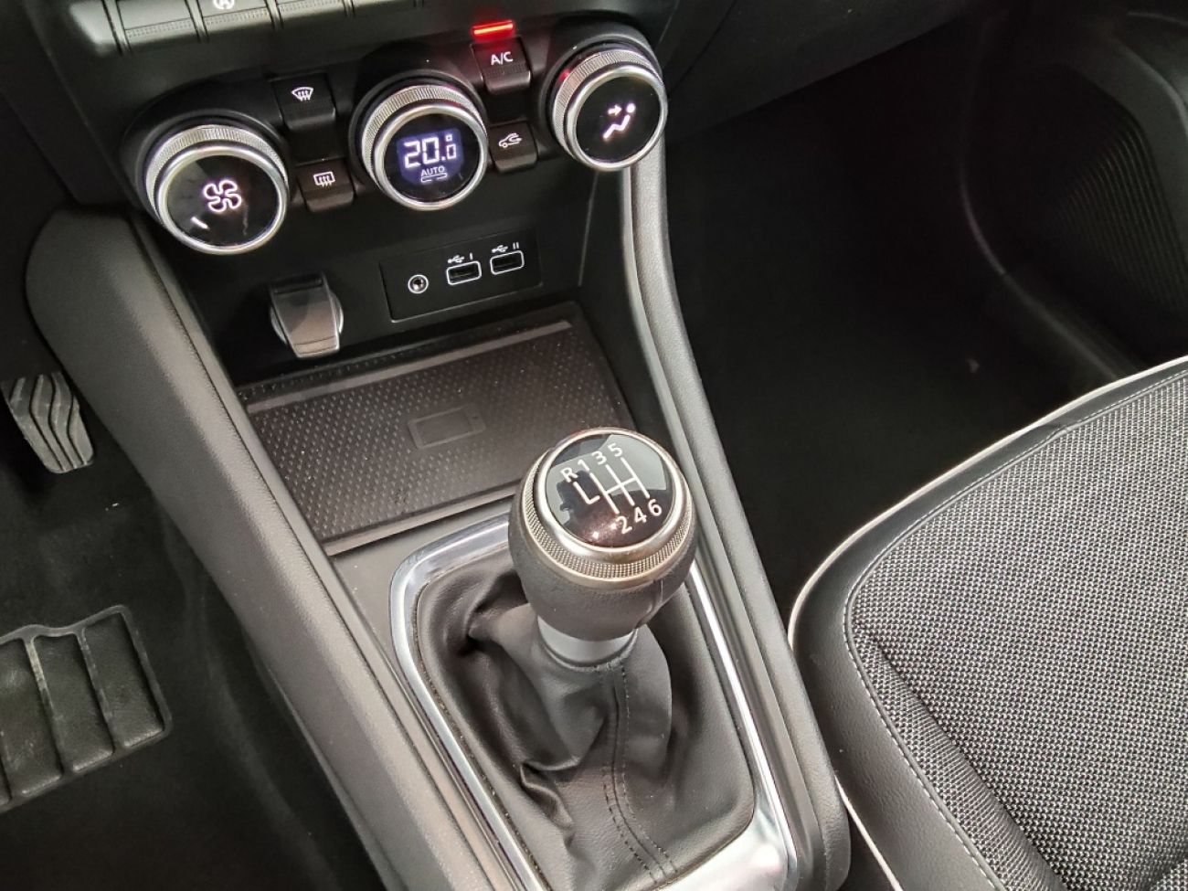 Mandataire RENAULT Captur 1.0 TCE 90CH TECHNO