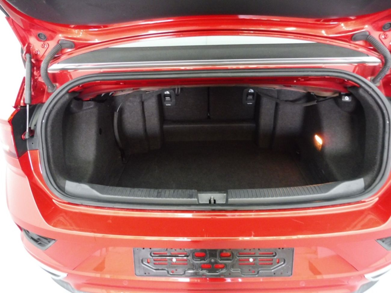 Mandataire VOLKSWAGEN T-Roc Cabriolet 1.5 TSI 150 DSGr-line