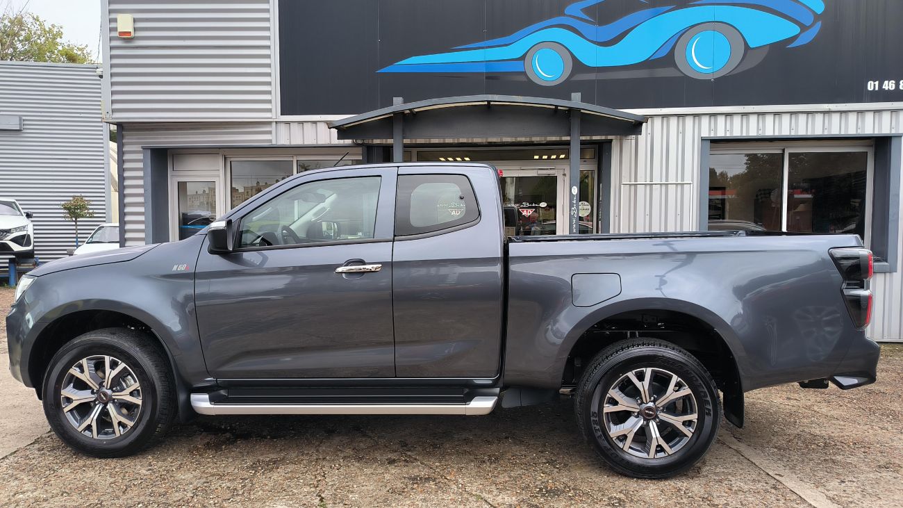 Mandataire ISUZU D-MAX SPACE N60 F 4X4 A/T