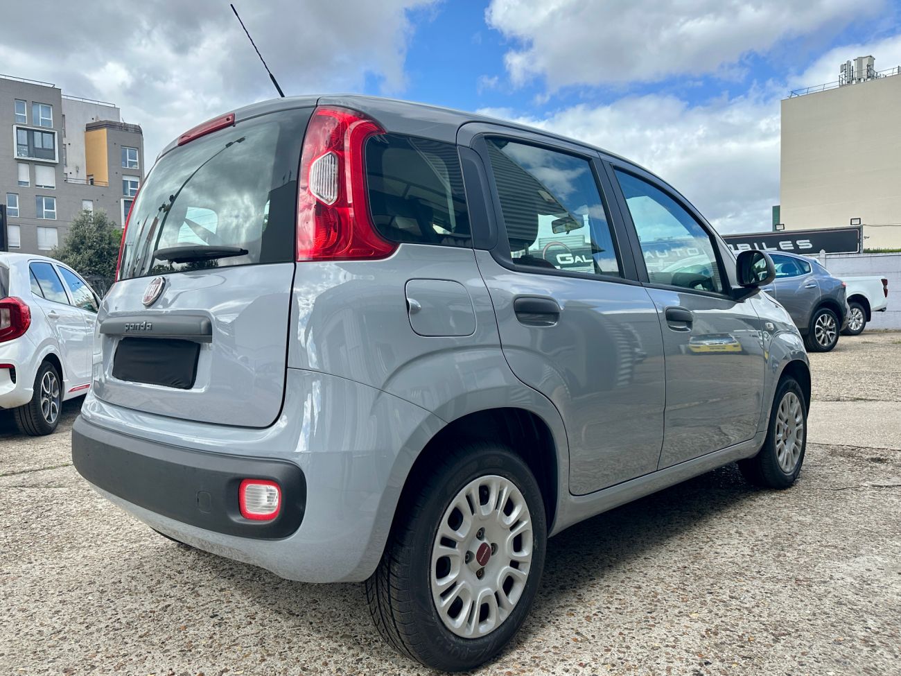 Mandataire FIAT PANDA 1.2 69 ch S/S Easy