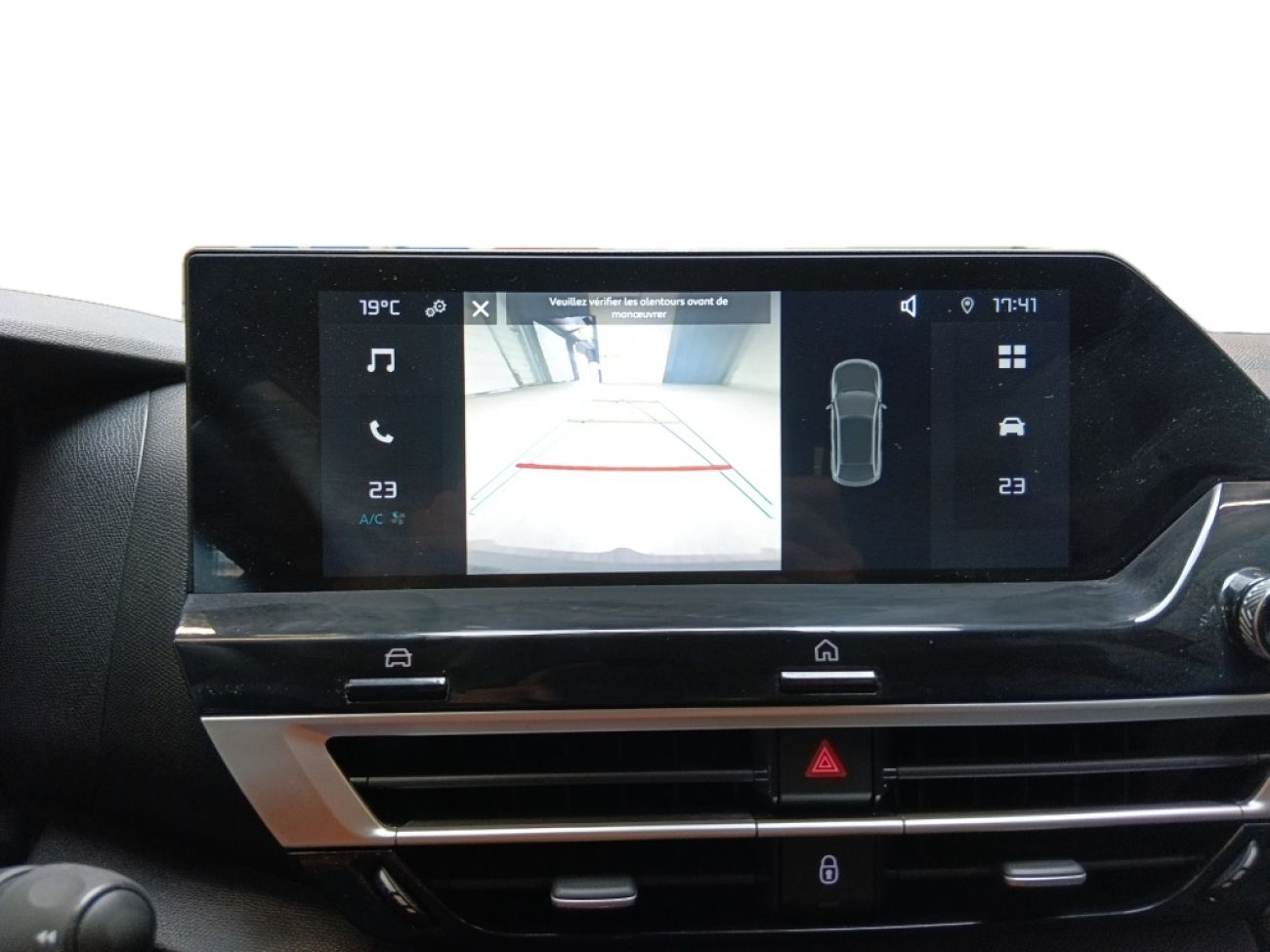 Mandataire Citroën C4 X 1.2 PURETECH 100 FEEL