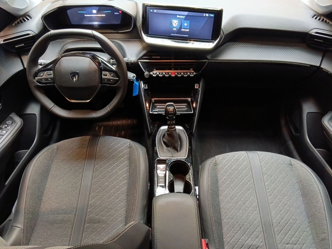 Mandataire PEUGEOT 208 1.2 100CH S&S ALLURE