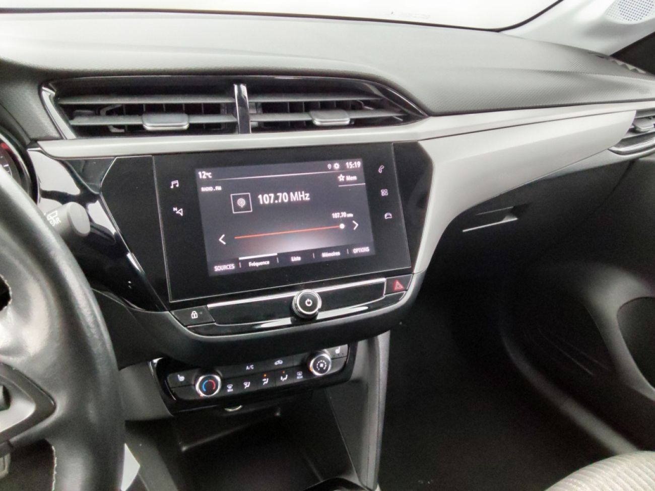 Mandataire Opel Corsa 1.2 100edition