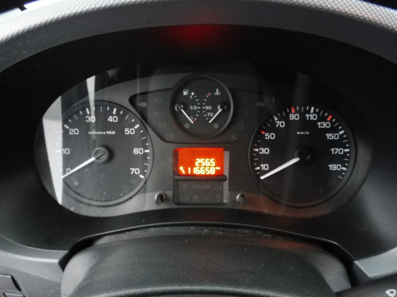 Mandataire Citroën Berlingo BLUEHDI 75CH CLUB
