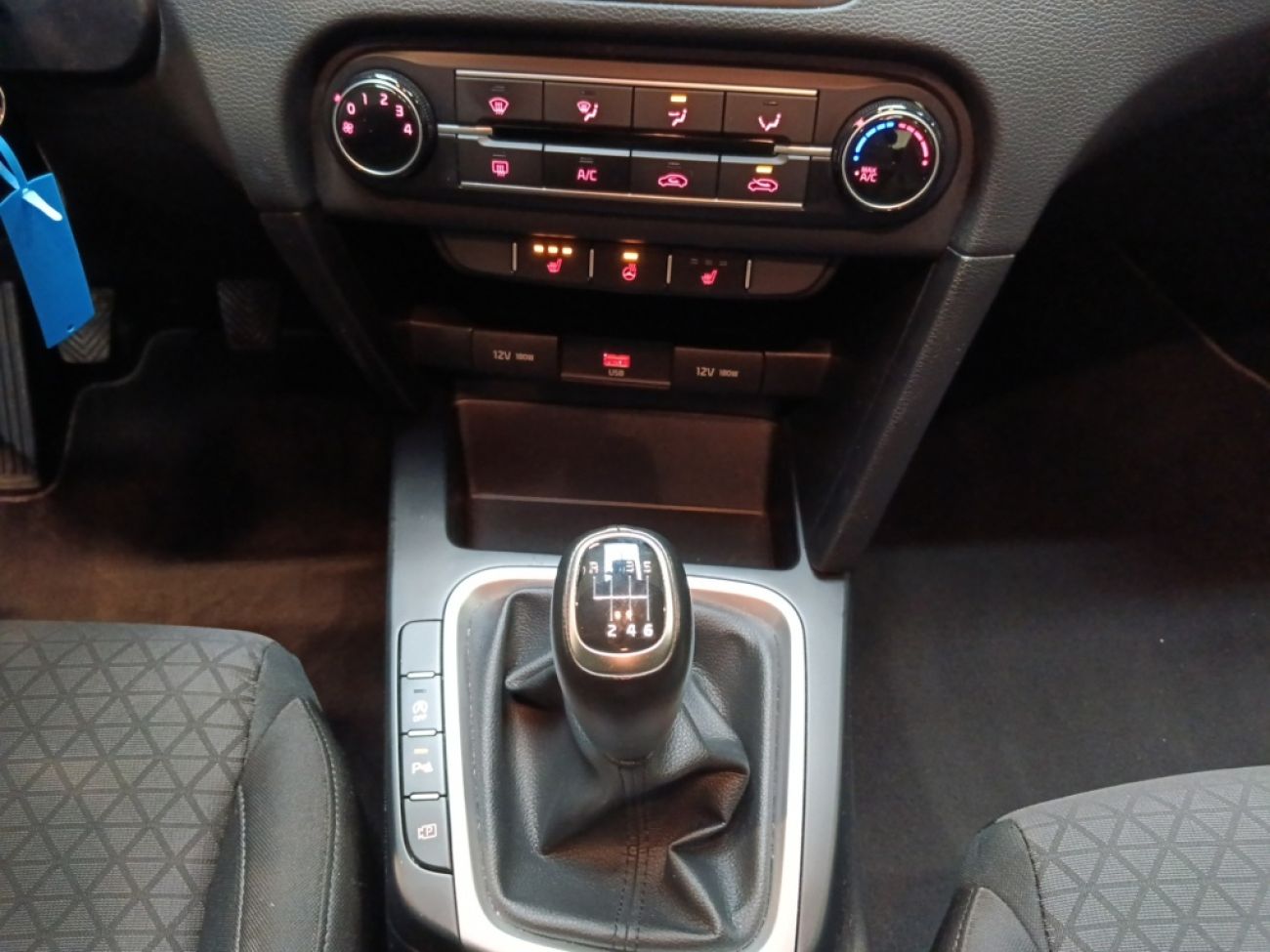 Mandataire Kia Ceed 1.0 T-GDI 100CH EDITION