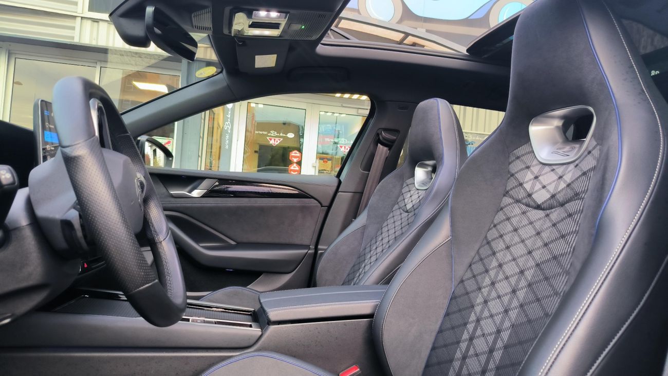 Mandataire VOLKSWAGEN PASSAT 2.0 TDI EVO SCR 150 DSG7 R-Line