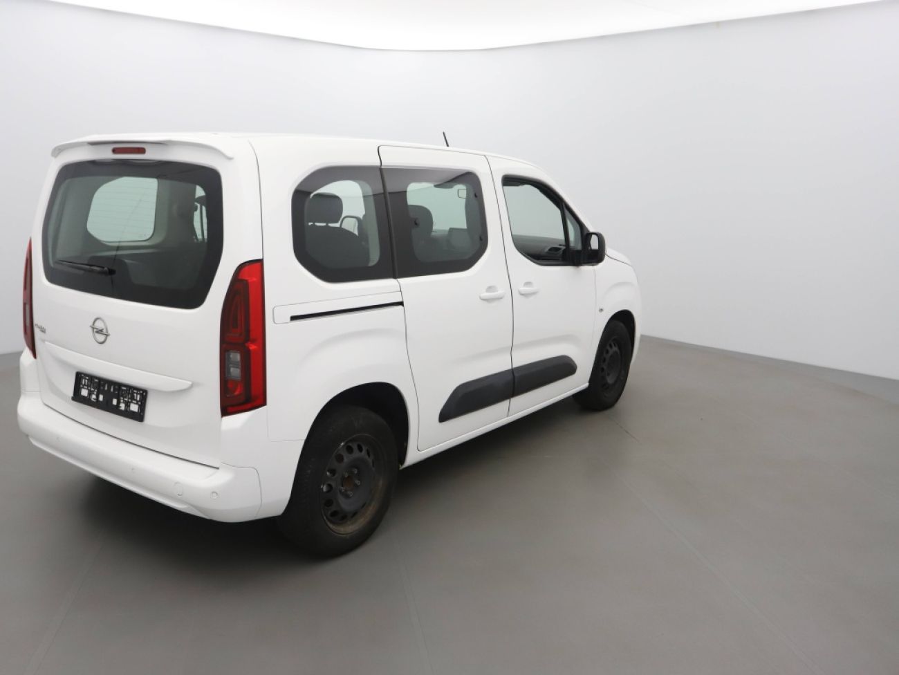 Mandataire Opel COMBO LIFE L1H1 1.5 D 100CH EDITION BVM6