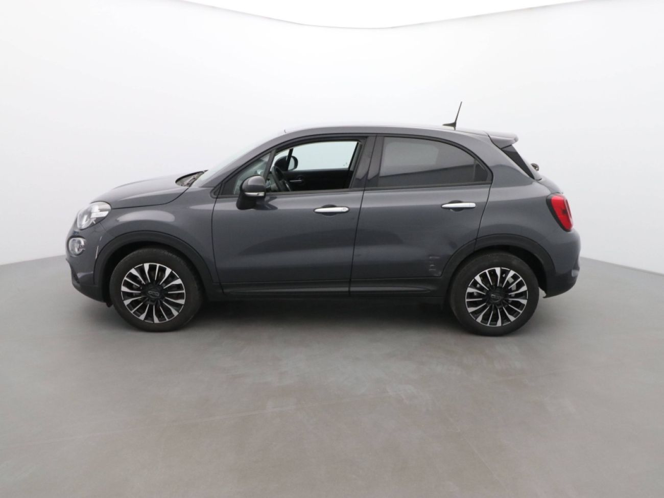 Mandataire FIAT 500X 1.5 FIREFLY TURBO 130CH S/S HYBRID PACK CONFORT DCT7