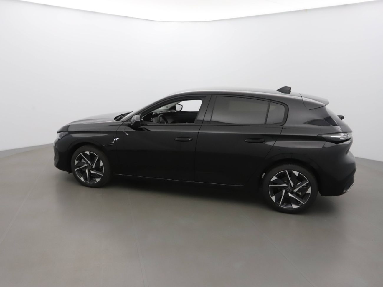 Mandataire PEUGEOT 308 1.5 BLUEHDI 130CH S&S ALLURE EAT8