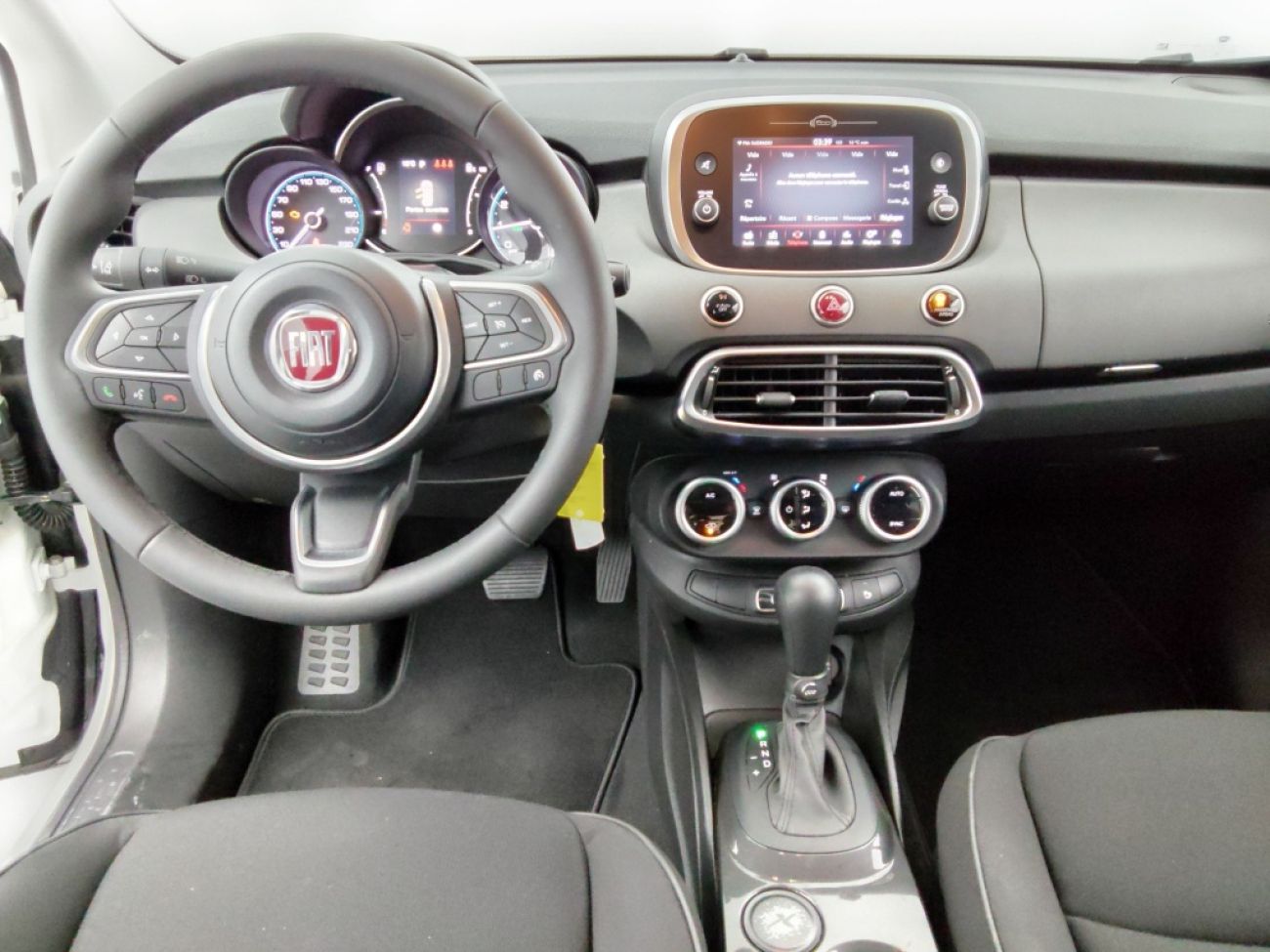 Mandataire FIAT 500X 1.5 FIREFLY TURBO 130CH S/S HYBRID PACK CONFORT DCT7