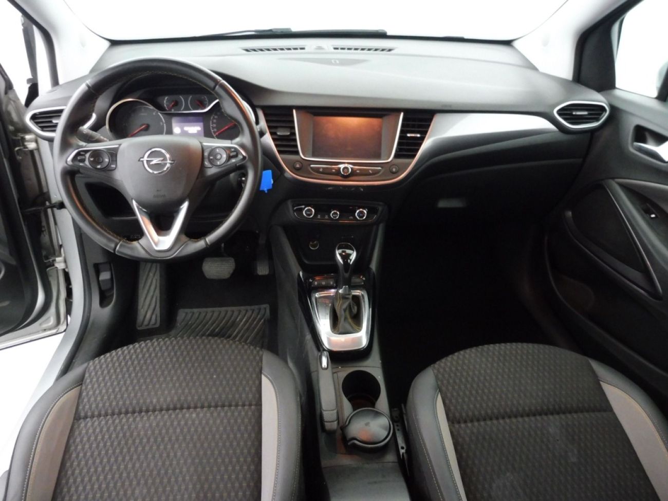 Mandataire Opel Crossland 1.5D 120 AT6innovation