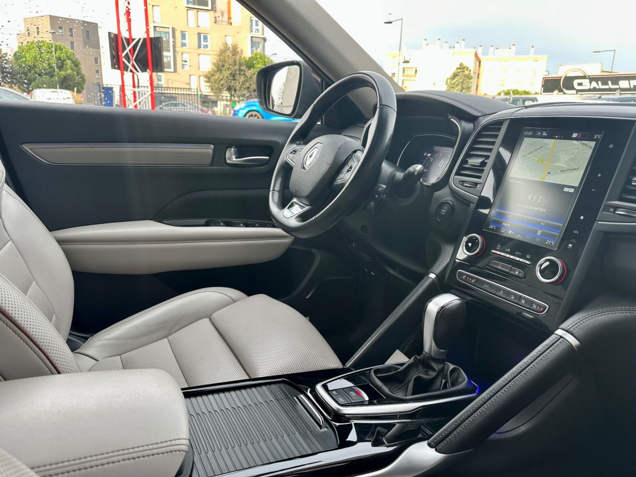 Mandataire RENAULT KOLEOS Tce 160 EDC Initiale Paris