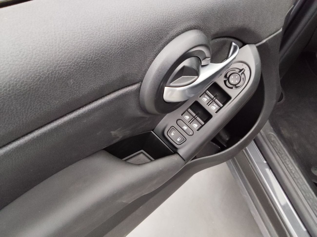 Mandataire FIAT 500X 1.5 FIREFLY TURBO 130CH S/S HYBRID PACK CONFORT DCT7